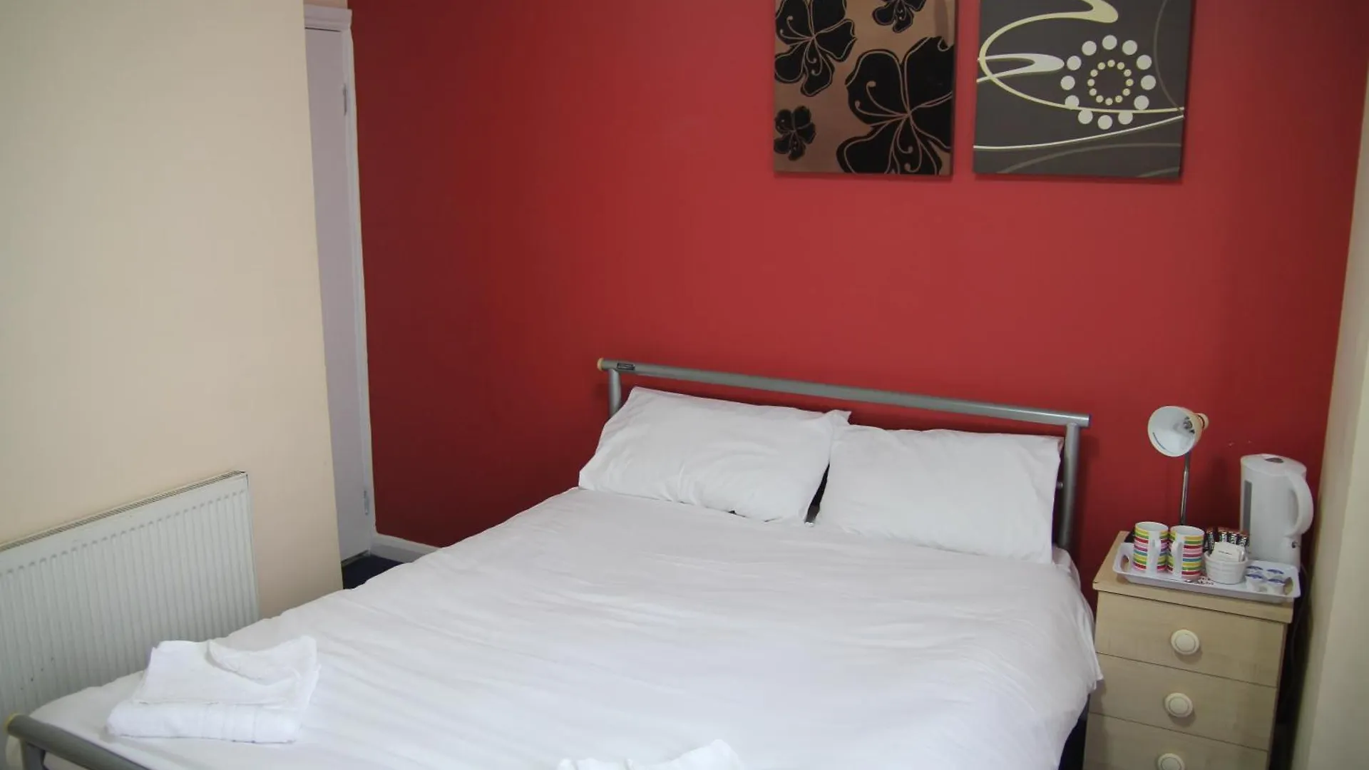 London Olympus Hotel